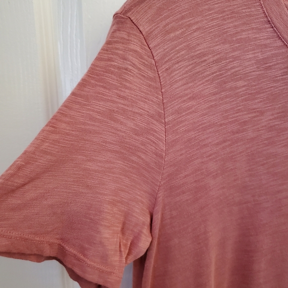 NEW Splendid Dusty Rose Supima Cotton Casual Crew Neck T Shirt Women's Size S/M - Picture 3 of 6